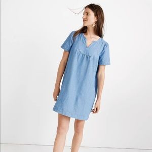 Madewell Denim Popover Swing Dress in Newsom Wash
